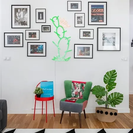 Rent Like - Plac Konstytucji 6 Warsaw