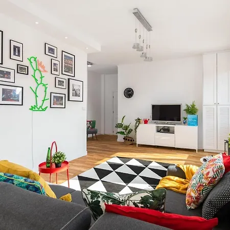 Apartment Rent Like - Plac Konstytucji 6 Warsaw